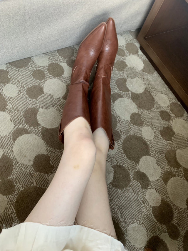 𝘄𝗼𝗼𝗱𝗲𝗻 𝗰𝗵𝗲𝗿𝗿𝗶𝗲𝘀 - 𝗵𝗲𝗲𝗹𝗲𝗱 𝘄𝗲𝘀𝘁𝗲𝗿𝗻 𝗯𝗼𝗼𝘁𝘀