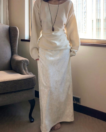 𝗳𝗹𝘂𝗿𝗿𝘆 - 𝘃𝗲𝗹𝘃𝗲𝘁 𝗺𝗮𝘅𝗶 𝘀𝗹𝗶𝘁 𝘀𝗸𝗶𝗿𝘁