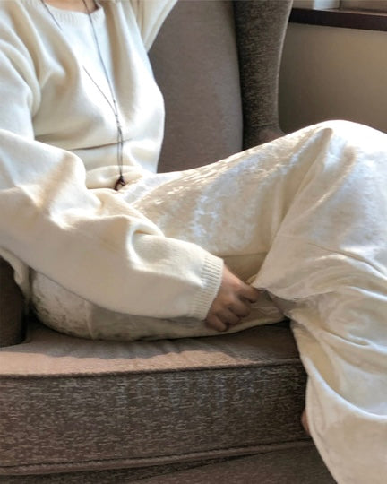 𝗳𝗹𝘂𝗿𝗿𝘆 - 𝘃𝗲𝗹𝘃𝗲𝘁 𝗺𝗮𝘅𝗶 𝘀𝗹𝗶𝘁 𝘀𝗸𝗶𝗿𝘁