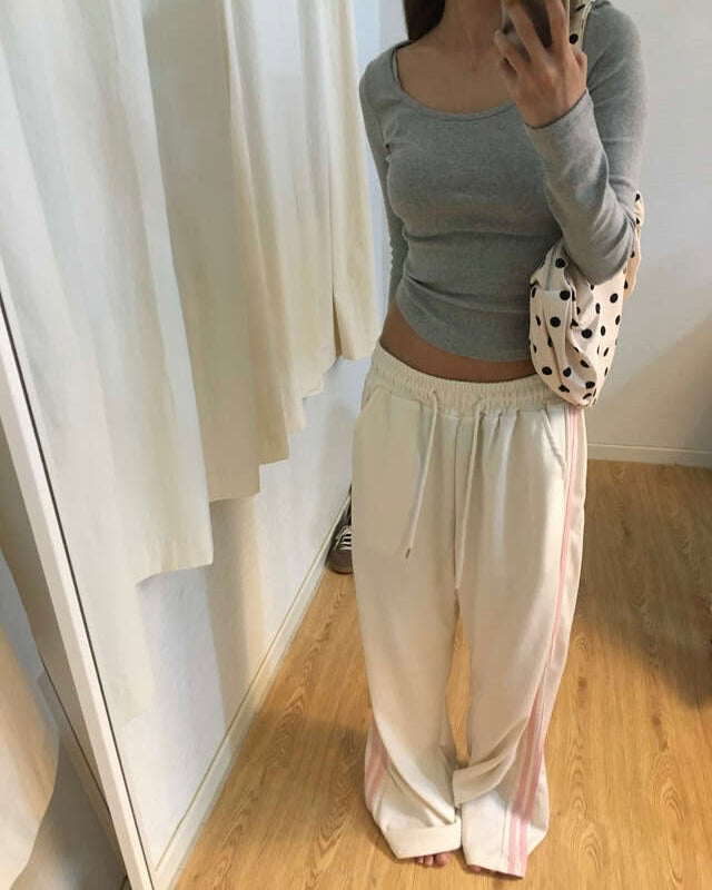 𝗯𝗿𝗼𝘄𝗻𝗶𝗲 𝗯𝗲𝗿𝗿𝘆 𝘀𝘂𝗻𝗱𝗮𝗲 - 𝘀𝘄𝗲𝗮𝘁𝗽𝗮𝗻𝘁𝘀