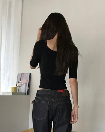 𝗶𝗱𝗶𝘆𝗮 - 𝗵𝗮𝗹𝗳 𝘀𝗹𝗲𝗲𝘃𝗲