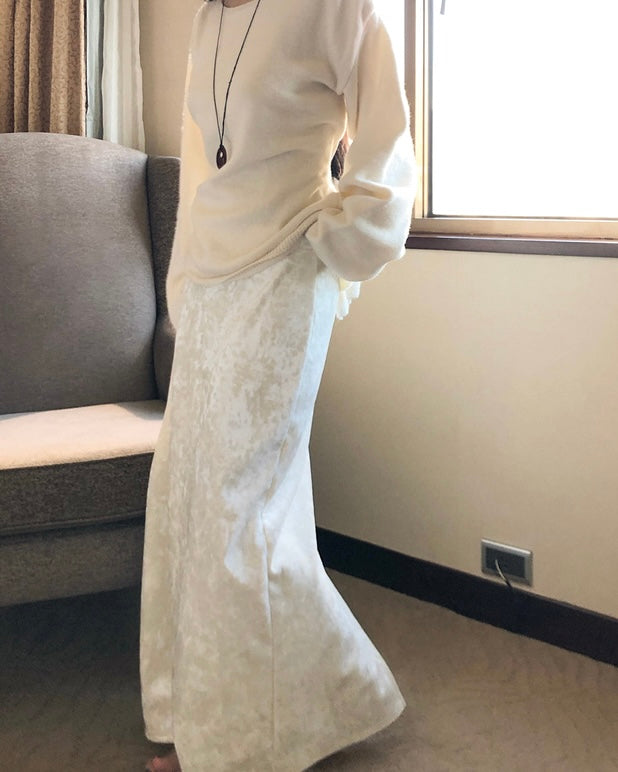 𝗳𝗹𝘂𝗿𝗿𝘆 - 𝘃𝗲𝗹𝘃𝗲𝘁 𝗺𝗮𝘅𝗶 𝘀𝗹𝗶𝘁 𝘀𝗸𝗶𝗿𝘁