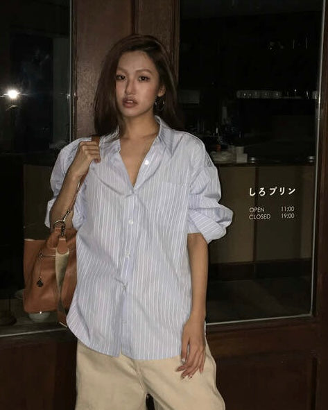 𝘄𝗵𝗶𝘀𝗽𝗲𝗿𝘀 𝗼𝗳 𝘁𝗵𝗲 𝘄𝗶𝗻𝗱 - 𝘀𝘁𝗿𝗶𝗽𝗲𝗱 𝗯𝘂𝘁𝘁𝗼𝗻 𝘂𝗽 𝘀𝗵𝗶𝗿𝘁