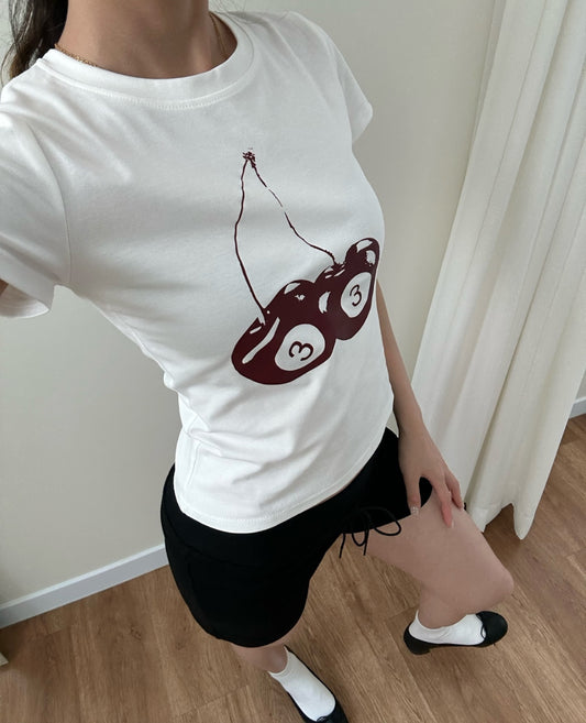 𝗰𝗵𝗲𝗿𝗿𝘆 𝗯𝗼𝗺𝗯 - 𝗴𝗿𝗮𝗽𝗵𝗶𝗰 𝘁𝗲𝗲