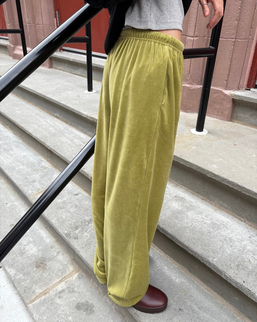 𝗺𝗮𝗻𝘁𝗮𝗻𝗮 - 𝘃𝗲𝗹𝘃𝗲𝘁 𝘀𝘄𝗲𝗮𝘁𝗽𝗮𝗻𝘁𝘀