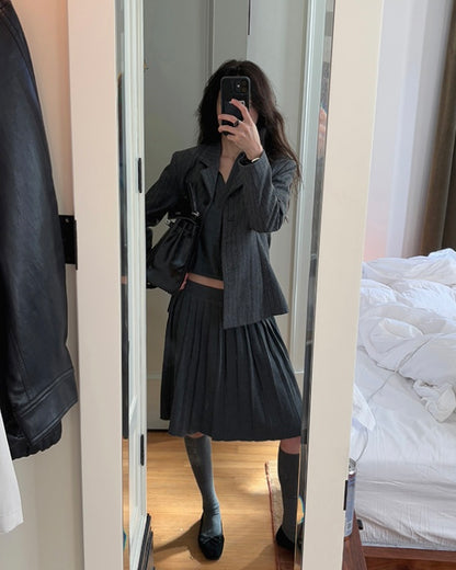 𝗰𝗼𝗻𝗻𝗶𝗲 - 𝗸𝗻𝗶𝘁 𝗮𝗻𝗱 𝗽𝗹𝗲𝗮𝘁𝗲𝗱 𝘀𝗸𝗶𝗿𝘁 𝘀𝗲𝘁