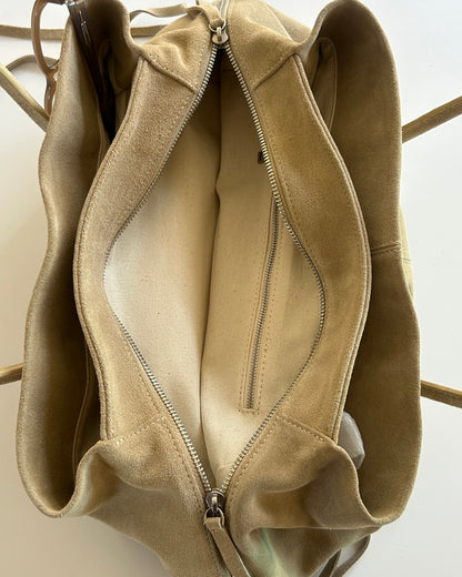 𝘁𝘂𝗽𝗲𝗹𝗼 - 𝘀𝘂𝗲𝗱𝗲 𝗯𝗮𝗴