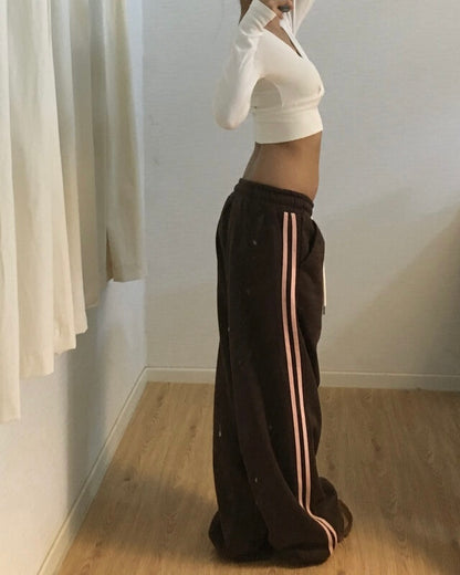 𝗯𝗿𝗼𝘄𝗻𝗶𝗲 𝗯𝗲𝗿𝗿𝘆 𝘀𝘂𝗻𝗱𝗮𝗲 - 𝘀𝘄𝗲𝗮𝘁𝗽𝗮𝗻𝘁𝘀