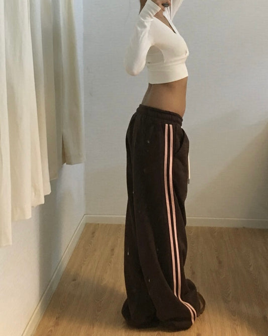 𝗯𝗿𝗼𝘄𝗻𝗶𝗲 𝗯𝗲𝗿𝗿𝘆 𝘀𝘂𝗻𝗱𝗮𝗲 - 𝘀𝘄𝗲𝗮𝘁𝗽𝗮𝗻𝘁𝘀