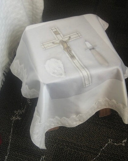 𝘀𝗼𝗽𝗵𝗶𝗮 𝗻𝗲𝘃𝗲𝘂 - 𝗹𝗮𝗰𝗲 𝗳𝗿𝗮𝗺𝗲𝗱 𝘀𝗮𝘁𝗶𝗻 𝗽𝗼𝘀𝘁𝗲𝗿