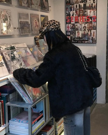 𝗴𝗶𝗿𝗹 𝗻𝗮𝗽 - 𝗳𝘂𝗿 𝗷𝗮𝗰𝗸𝗲𝘁