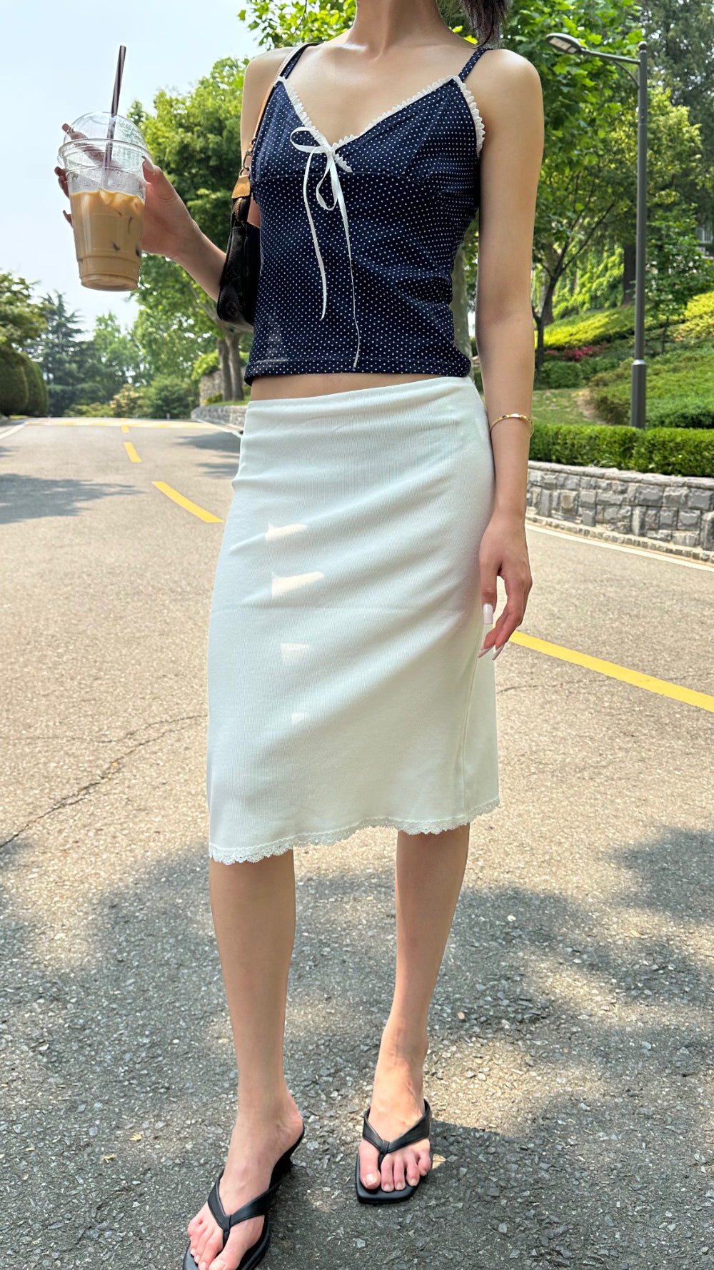 𝗵𝗲𝗶𝗱𝗶’𝘀 𝗰𝗼𝘁𝘁𝗮𝗴𝗲 - 𝗹𝗮𝗰𝗲 𝗵𝗲𝗺 𝗺𝗶𝗱𝗶 𝘀𝗸𝗶𝗿𝘁