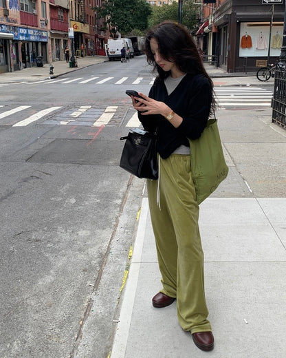 𝗺𝗮𝗻𝘁𝗮𝗻𝗮 - 𝘃𝗲𝗹𝘃𝗲𝘁 𝘀𝘄𝗲𝗮𝘁𝗽𝗮𝗻𝘁𝘀