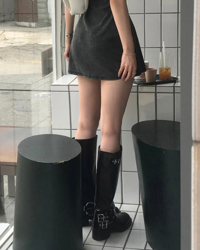 𝗺𝘂𝘀𝗲𝘂𝗺 𝗺𝘂𝘀𝗲 - 𝗯𝘂𝗰𝗸𝗹𝗲 𝗸𝗻𝗲𝗲 𝗯𝗼𝗼𝘁𝘀