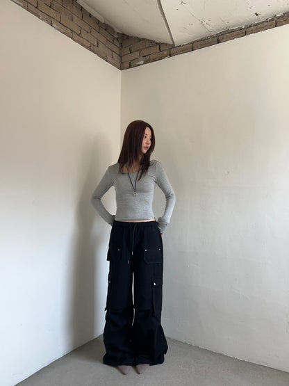 𝗿𝗼𝘀𝗲 𝗱𝗲𝗽𝗽 𝗯𝗹𝗮𝗰𝗸 - 𝗽𝗼𝗰𝗸𝗲𝘁 𝘄𝗶𝗱𝗲 𝗰𝗮𝗿𝗴𝗼 𝗽𝗮𝗻𝘁𝘀