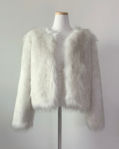 𝗳𝗼𝘅𝘆 - 𝗳𝘂𝗿 𝗷𝗮𝗰𝗸𝗲𝘁