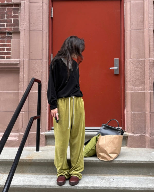 𝗺𝗮𝗻𝘁𝗮𝗻𝗮 - 𝘃𝗲𝗹𝘃𝗲𝘁 𝘀𝘄𝗲𝗮𝘁𝗽𝗮𝗻𝘁𝘀