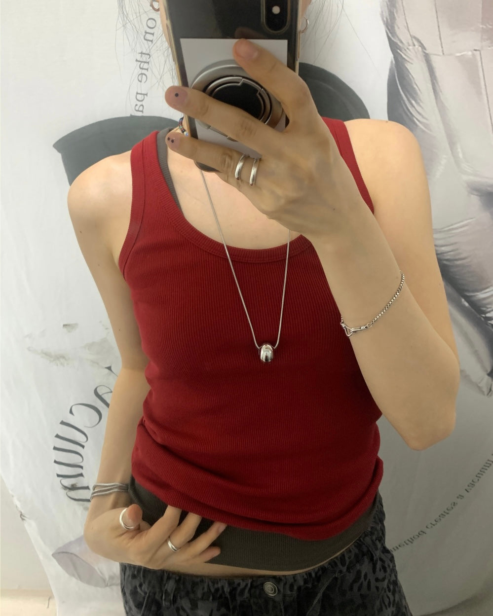 𝘀𝗲𝘃𝗶𝗹𝗹𝗮 𝘀𝘂𝗻 - 𝗯𝗮𝘀𝗶𝗰 𝘁𝗮𝗻𝗸