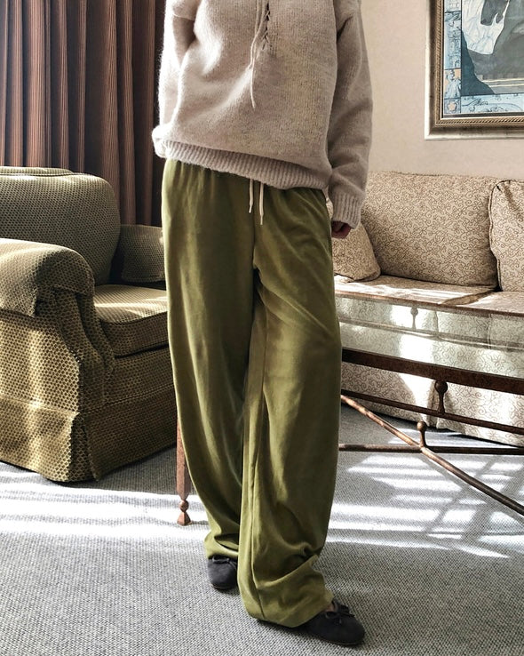 𝗺𝗮𝗻𝘁𝗮𝗻𝗮 - 𝘃𝗲𝗹𝘃𝗲𝘁 𝘀𝘄𝗲𝗮𝘁𝗽𝗮𝗻𝘁𝘀