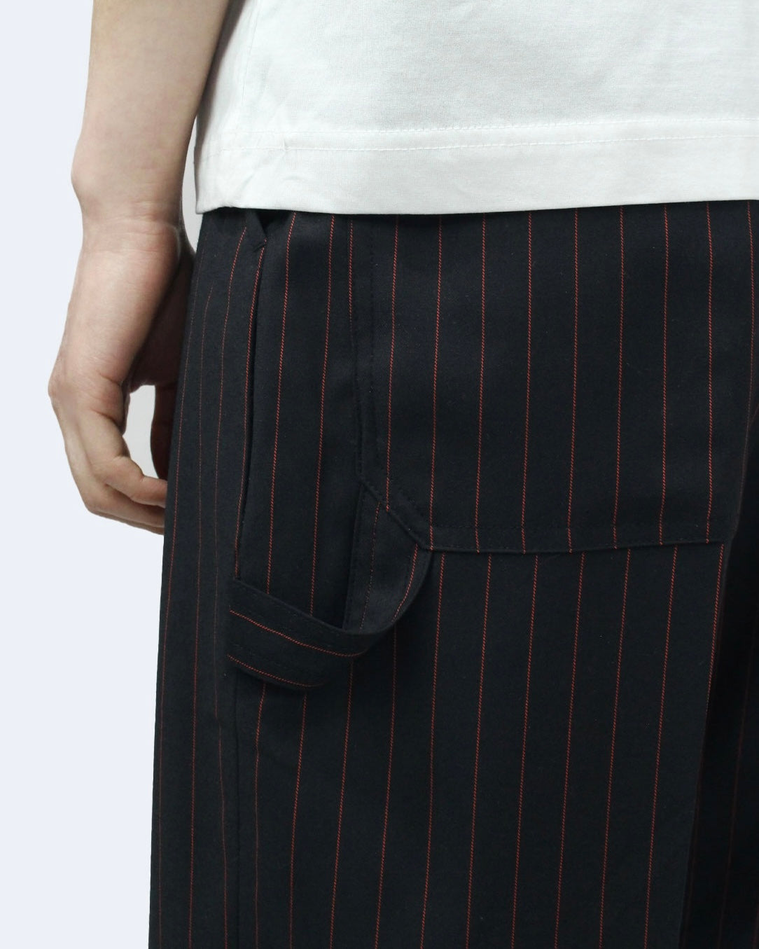 𝗯𝘂𝗿𝗻 𝗮𝗹𝗹 - 𝗿𝗲𝗱 𝗽𝗶𝗻𝘀𝘁𝗿𝗶𝗽𝗲 𝗰𝗮𝗿𝗽𝗲𝗻𝘁𝗲𝗿 𝘁𝗿𝗼𝘂𝘀𝗲𝗿𝘀