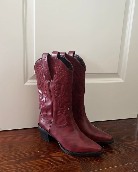 𝗿𝗼𝗱𝗲𝗼 𝗱𝗮𝘁𝗲 - 𝗳𝗮𝘂𝘅 𝗹𝗲𝗮𝘁𝗵𝗲𝗿 𝗰𝗼𝘄𝗯𝗼𝘆 𝗯𝗼𝗼𝘁𝘀 (𝗱𝗮𝘁𝗲 𝗿𝗲𝗱)