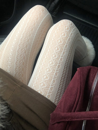 𝘆𝘂𝗸𝗶𝗺𝗶 - 𝗹𝗮𝗰𝗲 𝘀𝘁𝗼𝗰𝗸𝗶𝗻𝗴𝘀