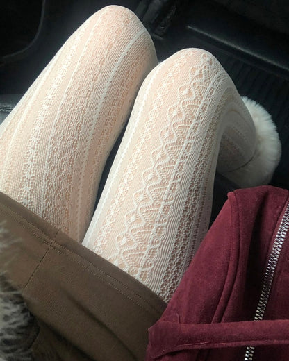 𝘆𝘂𝗸𝗶𝗺𝗶 - 𝗹𝗮𝗰𝗲 𝘀𝘁𝗼𝗰𝗸𝗶𝗻𝗴𝘀