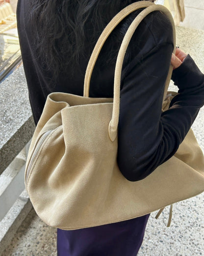 𝘁𝘂𝗽𝗲𝗹𝗼 - 𝘀𝘂𝗲𝗱𝗲 𝗯𝗮𝗴