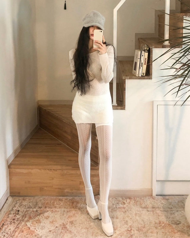 𝘆𝘂𝗸𝗶𝗺𝗶 - 𝗹𝗮𝗰𝗲 𝘀𝘁𝗼𝗰𝗸𝗶𝗻𝗴𝘀