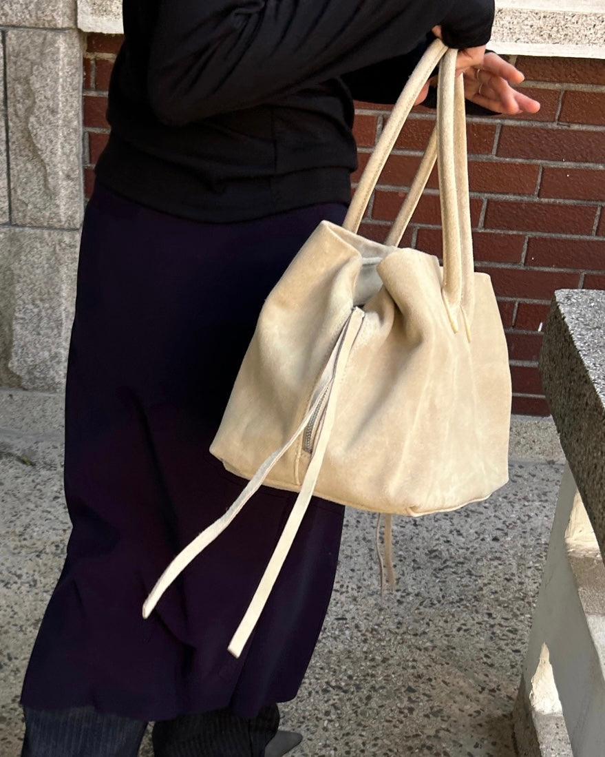 𝘁𝘂𝗽𝗲𝗹𝗼 - 𝘀𝘂𝗲𝗱𝗲 𝗯𝗮𝗴