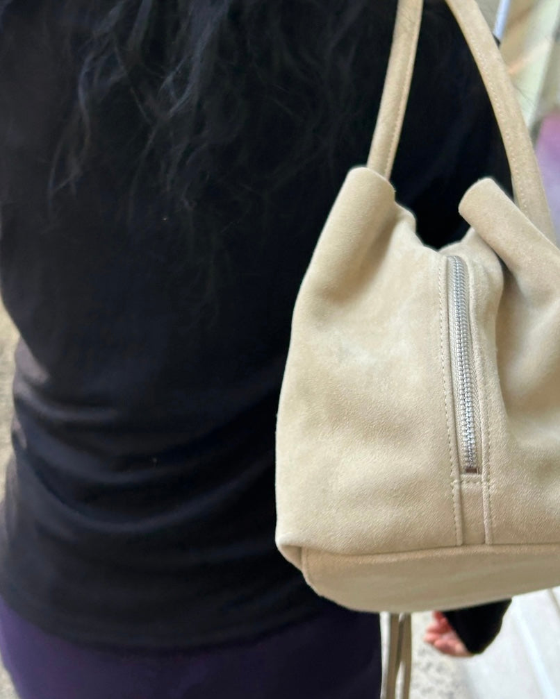 𝘁𝘂𝗽𝗲𝗹𝗼 - 𝘀𝘂𝗲𝗱𝗲 𝗯𝗮𝗴