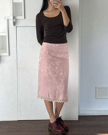 𝗿𝗼𝘀𝗲 𝗱𝗮𝗿𝗷𝗲𝗲𝗹𝗶𝗻𝗴 - 𝗷𝗮𝗰𝗾𝘂𝗮𝗿𝗱 𝘀𝗸𝗶𝗿𝘁