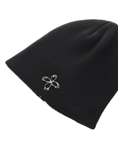 𝗵𝘆𝘀𝘁𝗲𝗿𝘆 - 𝘀𝗵𝗼𝗿𝘁 𝗯𝗲𝗮𝗻𝗶𝗲 (𝗯𝗹𝗮𝗰𝗸)